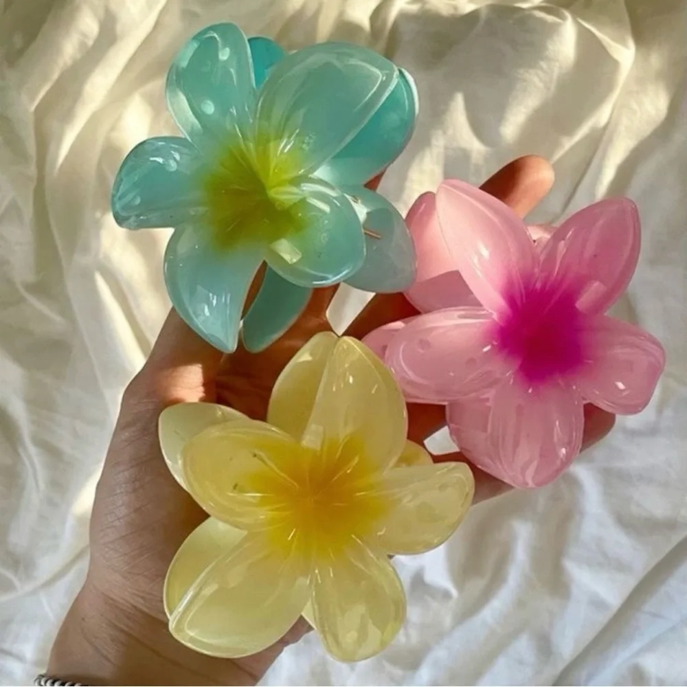 3PC Plumeria Claw Clip 🌸🫧🐚